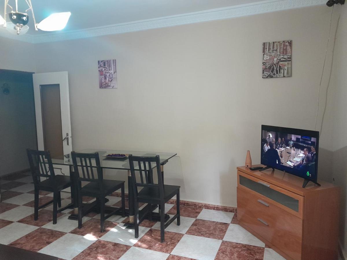 Disfruta De Un Barrio Tranquilo Alcalá de Guadaira Exterior foto