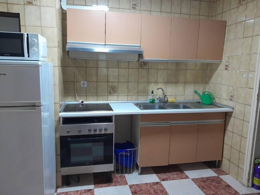 Disfruta De Un Barrio Tranquilo Alcalá de Guadaira Exterior foto